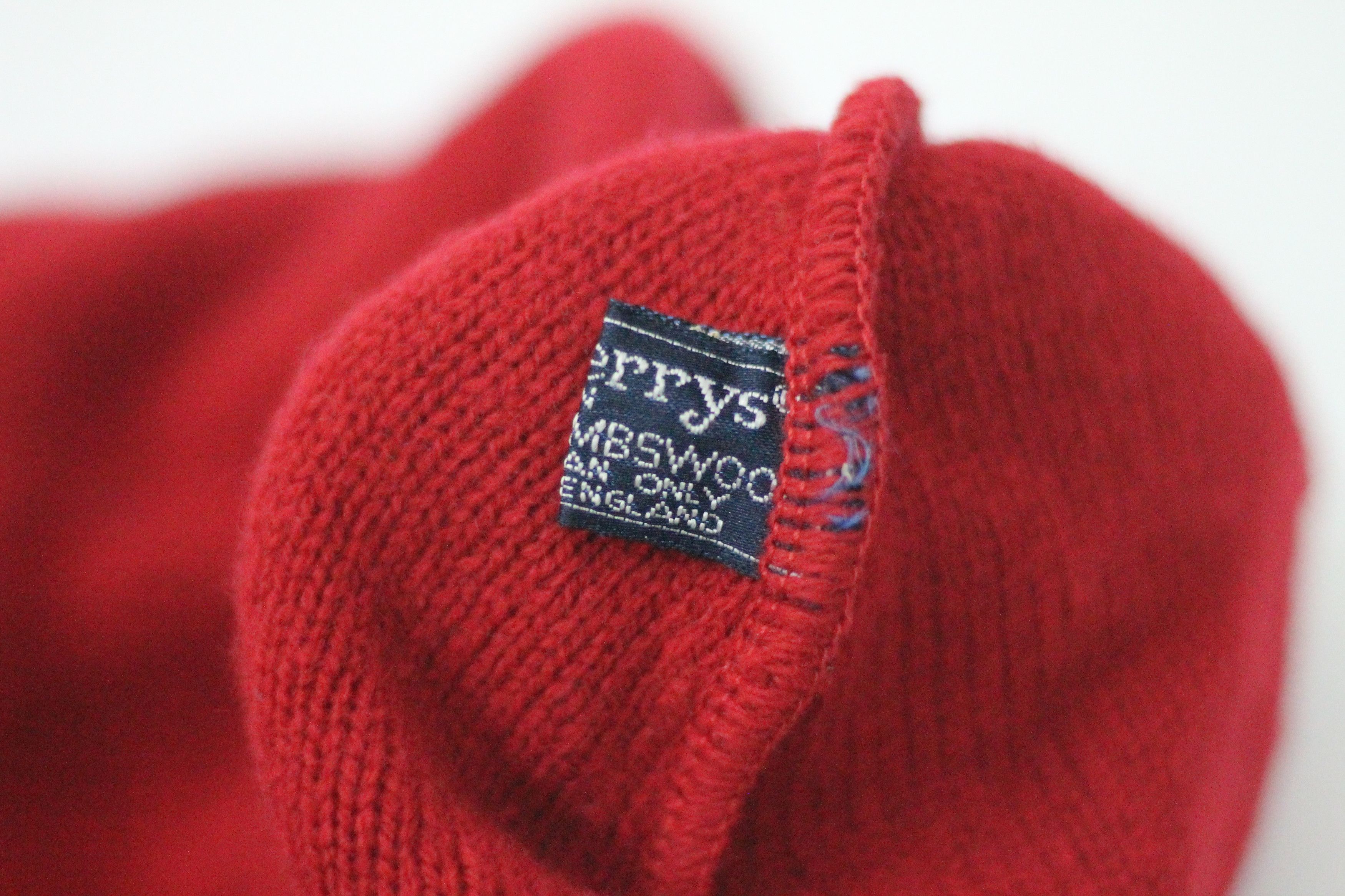 Burberry Vintage BURBERRYS Lambswool Beanie Snowcap. Size ONE SIZE - 5 Thumbnail