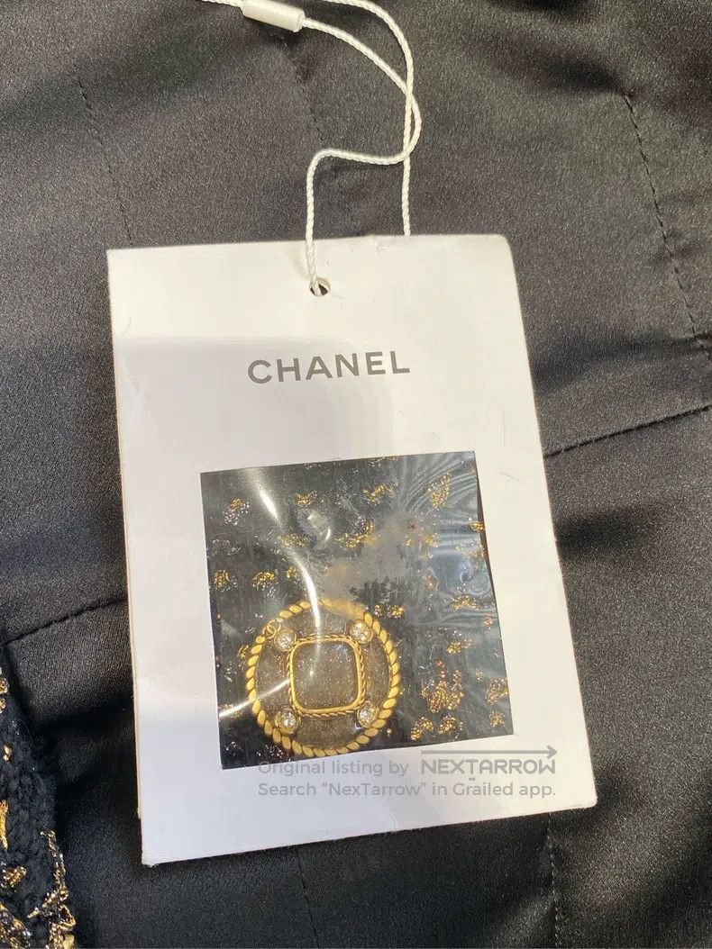 Chanel Chanel 19-year-old Egyptian series black and gold wide coa Size XS / US 0-2 / IT 36-38 - 3 Thumbnail