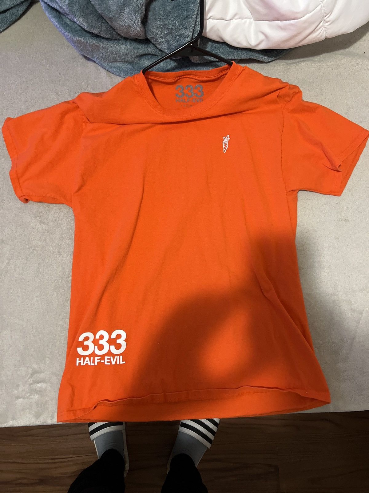 Carrots by Anwar Carrots × Half Evil Half evil anwar carrots 333 tee shirt Size US L / EU 52-54 / 3 - 1 Thumbnail