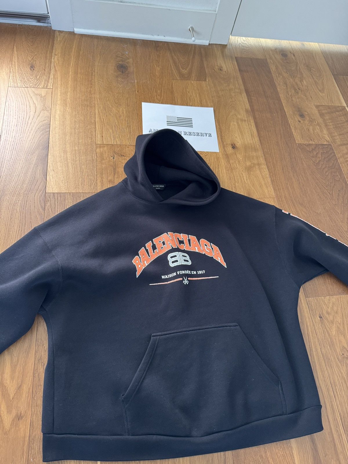 Balenciaga BALENCIAGA MAISON HOODIE Size US M / EU 48-50 / 2 - 6 Thumbnail