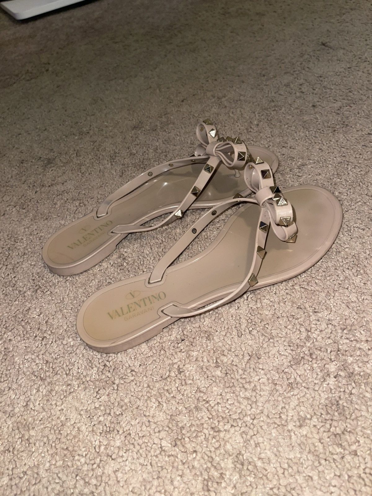 Valentino Valentino Rockstud Rubber Slippers Size US 10 / IT 40 - 1 Thumbnail