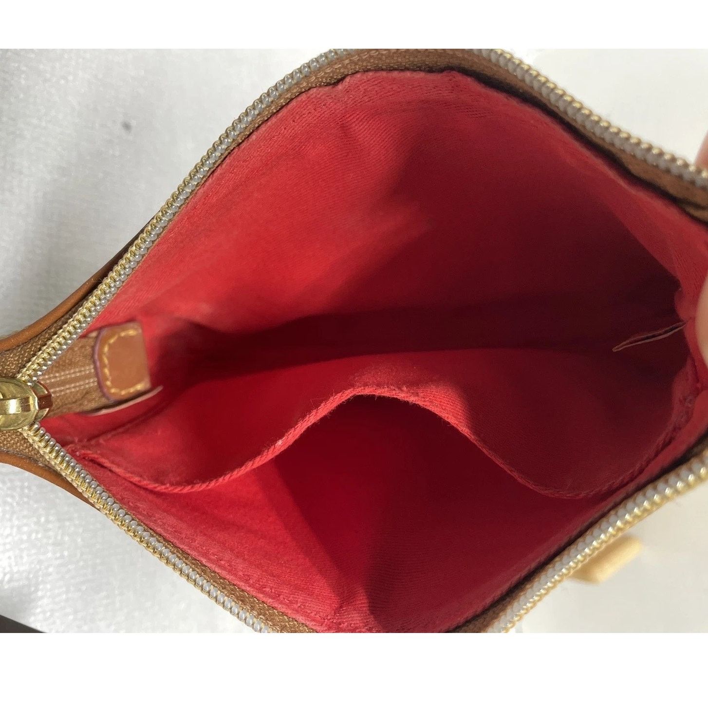Dooney & Bourke Dooney & Bourke Deep Red Textured Leather Zip Wristlet Size ONE SIZE - 6 Thumbnail