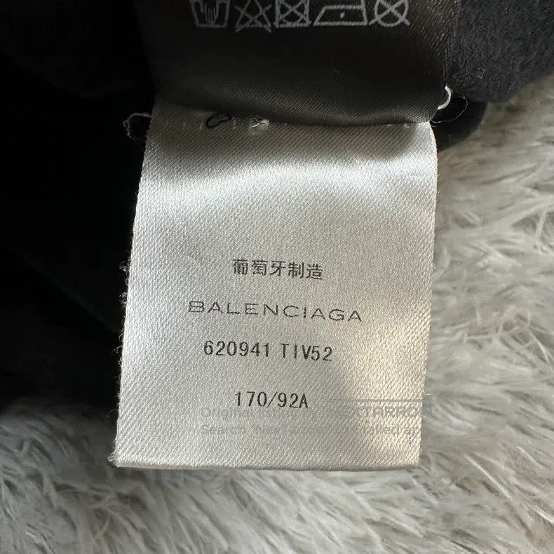 Balenciaga Balenciaga Black washed Coke wave logo short-sleeve Size US L / EU 52-54 / 3 - 6 Thumbnail