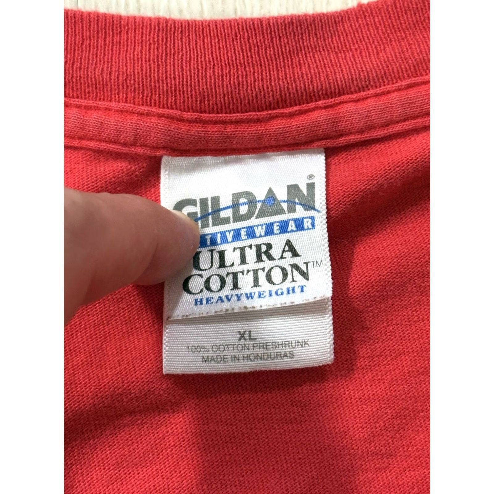 Gildan VINTAGE SAE Hookers & Hoodlums Fraternity Shirt XL Red Gildan Size US XL / EU 56 / 4 - 8 Thumbnail