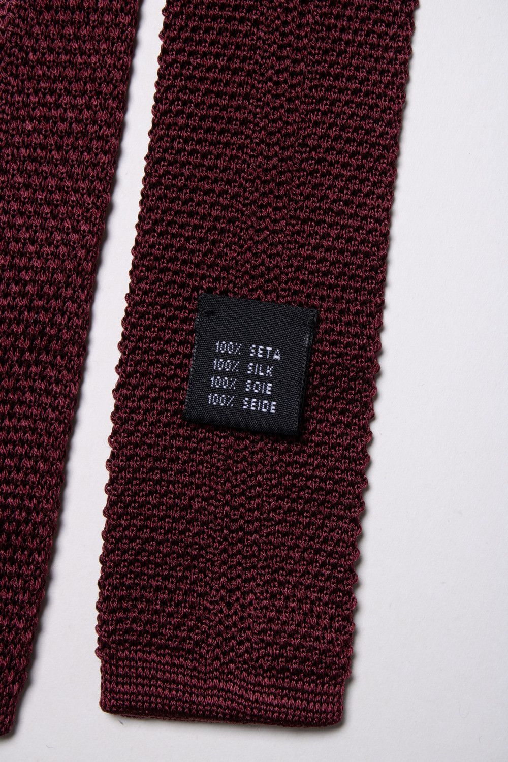Saint Laurent Paris Saint Laurent, red knitted tie with polkadot print Size ONE SIZE - 3 Thumbnail