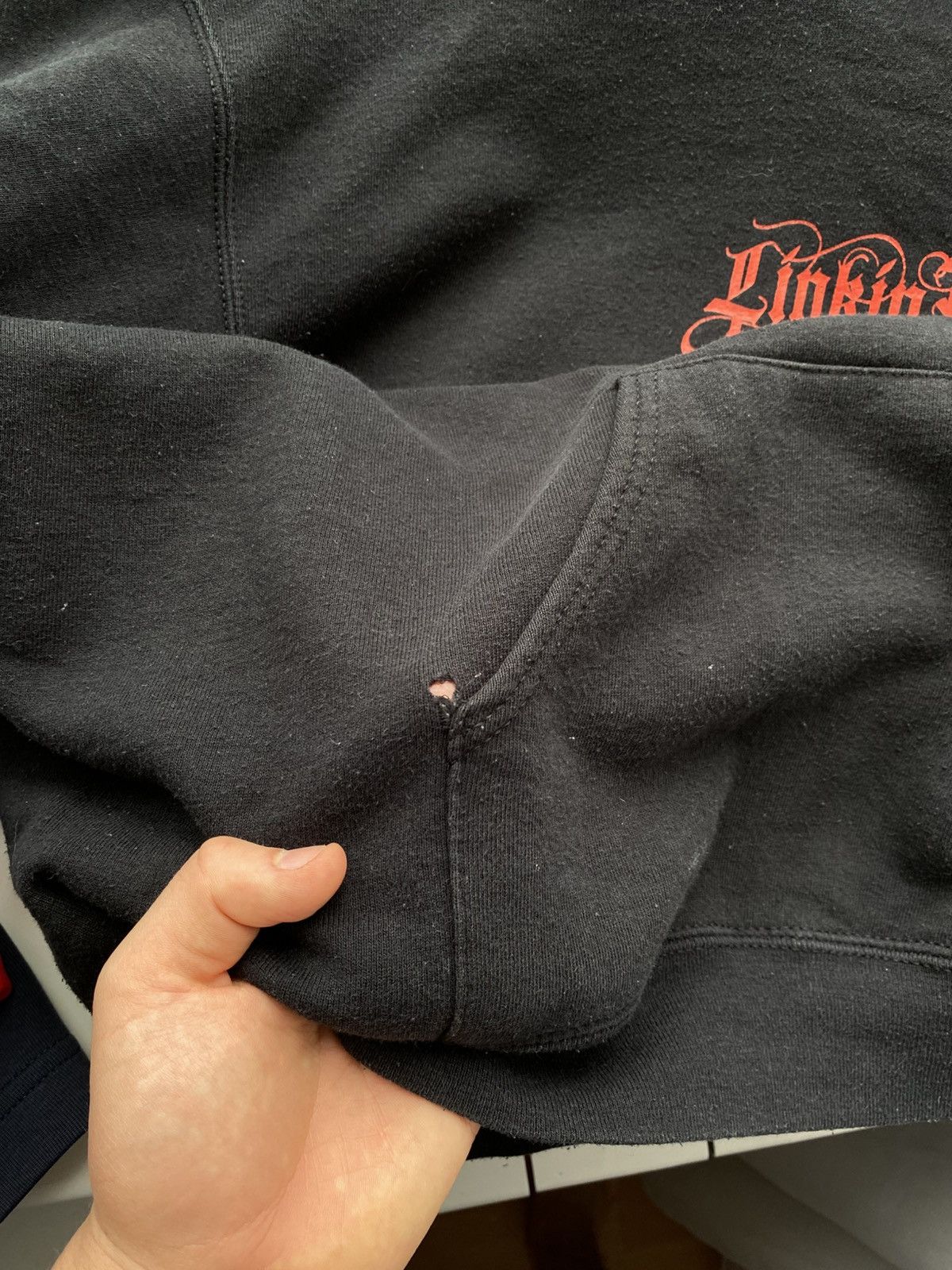 Fruit Of The Loom × Vintage Vintage Linkin Park 2004 Merch Black Hoodie Rock Metal XL Size US XL / EU 56 / 4 - 8 Thumbnail