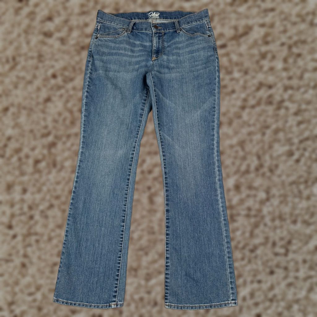 Old Navy Old Navy Jeans Women 8 Blue Denim Bootcut 32x31 Regular Inseam 31in 5-Pocket Stretch Cotton Blend Comfortable Casual Womens Jeans Size 30" / US 8 / IT 44 - 1 Thumbnail