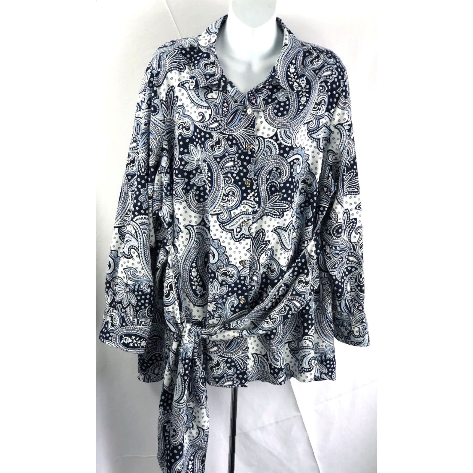 Tommy Hilfiger Tommy Hilfiger Top 1X Blue/Wht Paisley Sash Tie long Sleeves Button Boho Hippie Size XL / US 12-14 / IT 48-50 - 4 Thumbnail