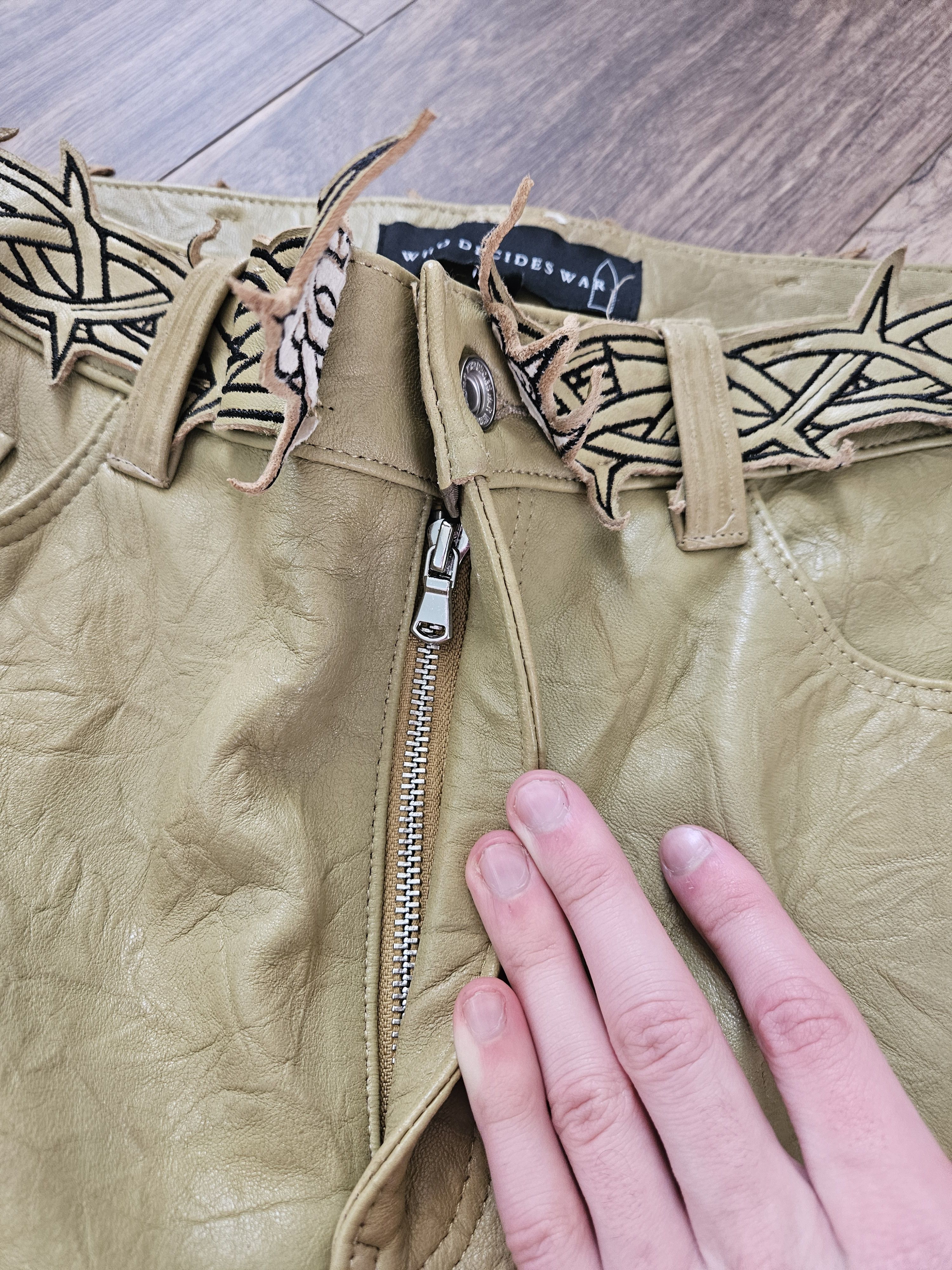 Who Decides War Who Decides War Garden Glass Thorned Tan Leather Pants Size US 34 / EU 50 - 10 Thumbnail
