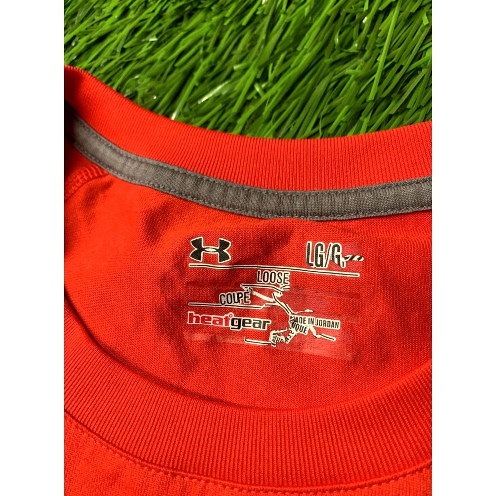 Under Armour UNDER ARMOUR HEATGEAR T-Shirt Men Jersey 2014 L Red CrossFit Short Sleeve Shirt Compression Mens Size US L / EU 52-54 / 3 - 4 Thumbnail