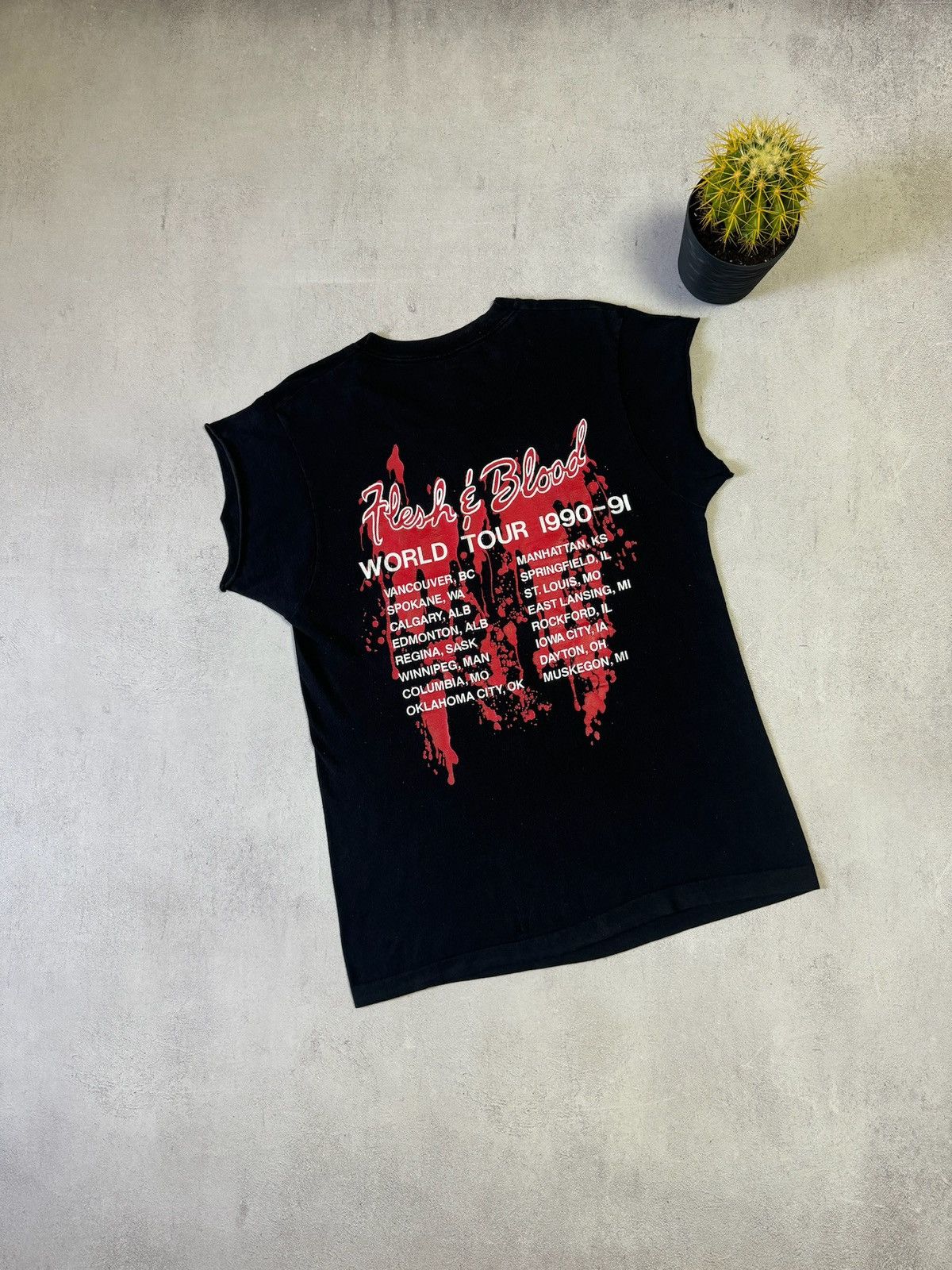 Vintage 1990-1991 POISON FRESH AND BLOOD WORLD TOUR PROMO L SIZE Size US L / EU 52-54 / 3 - 2 Thumbnail