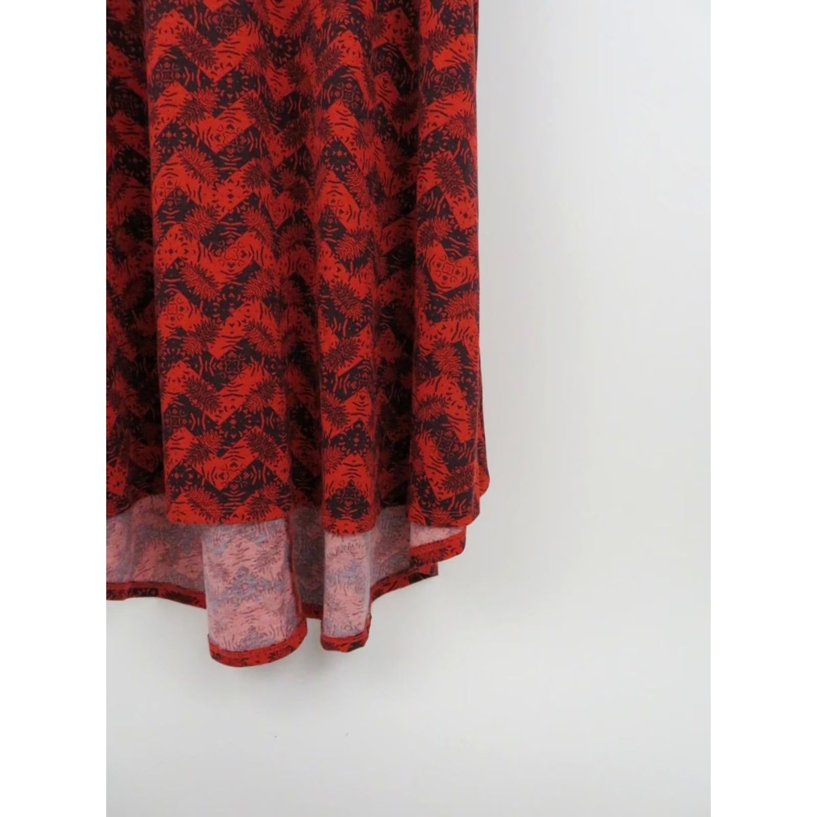 Vintage LuLaRoe Carly Dress XXS Red Black Blue Tribal Geometric Aztec Stretch Swing Size XXS / US 00 / IT 34 - 3 Thumbnail