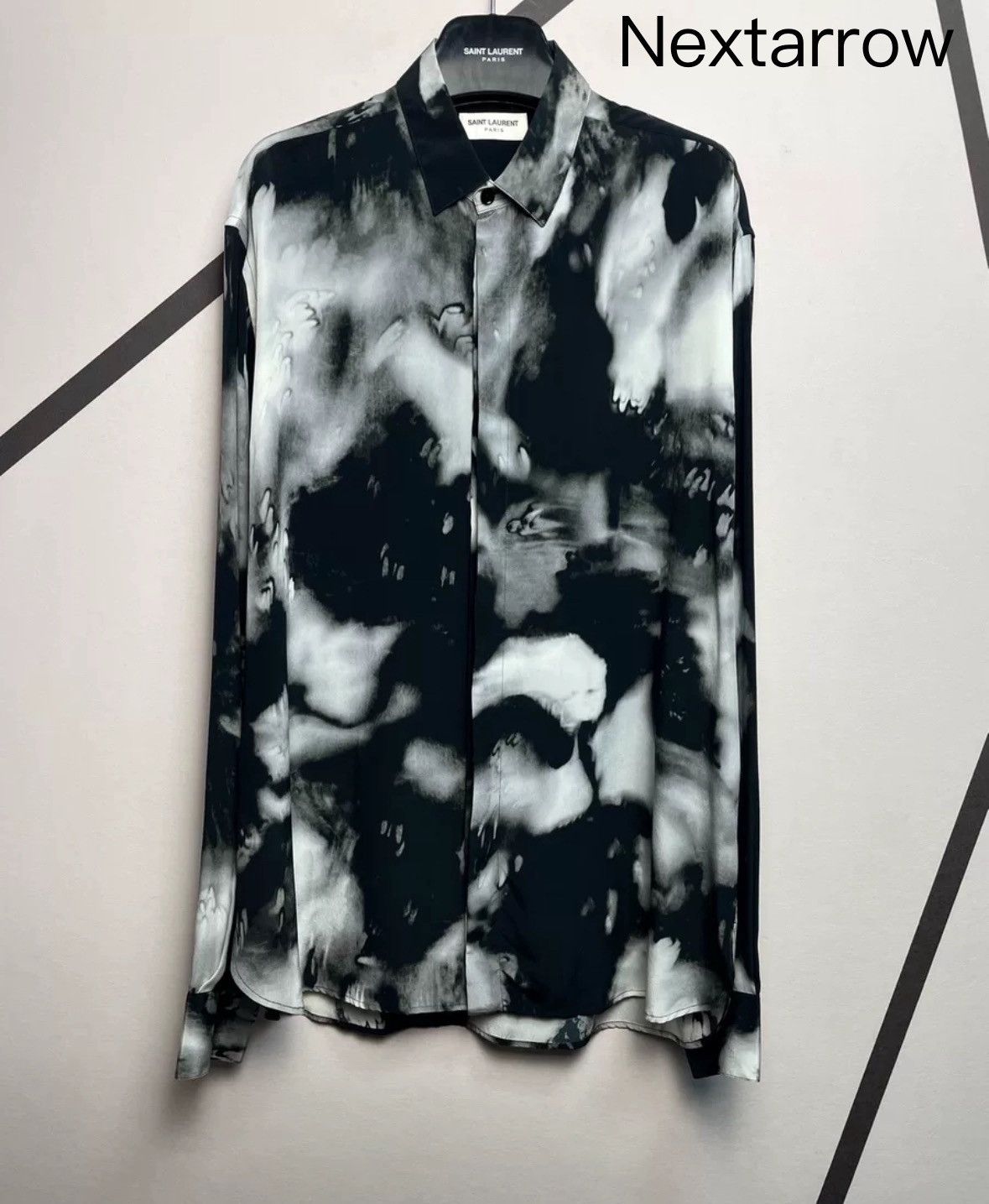 Saint Laurent Paris × Yves Saint Laurent Saint Laurent SLP Authentic 18 Spring/Summer Silk Shirt Size US S / EU 44-46 / 1 - 1 Thumbnail