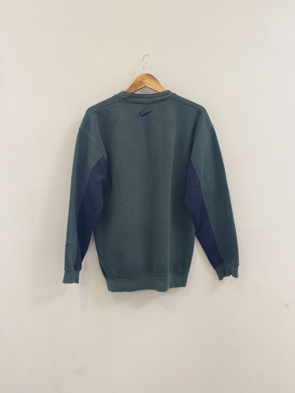 Nike × Vintage Vintage Nike Crewneck Big Centre Logo Sweatshirt Premier USA Size US XL / EU 56 / 4 - 7 Thumbnail