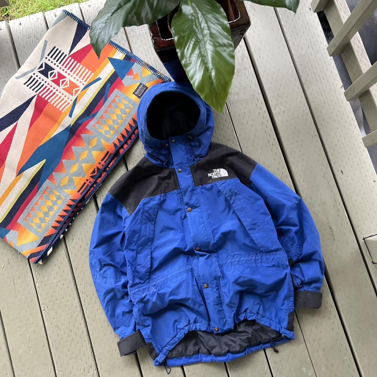 The North Face × Vintage The North Face Windbreaker Light Jacket Size US L / EU 52-54 / 3 - 1 Thumbnail