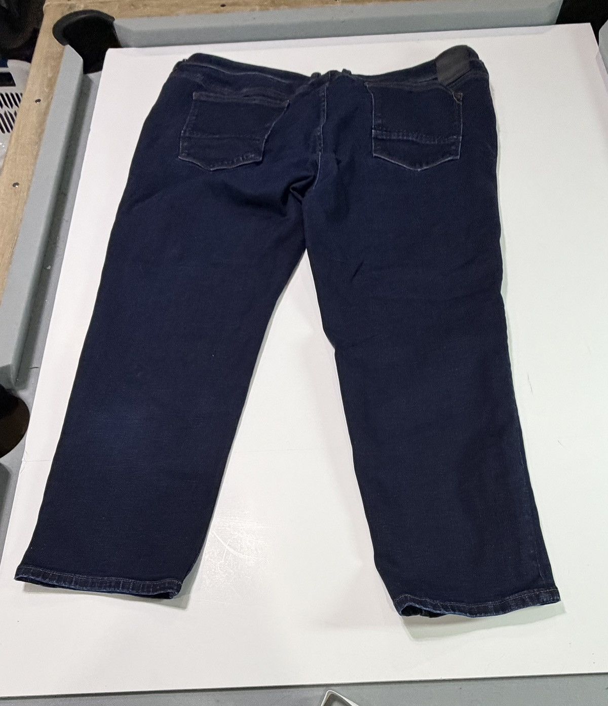 Tommy Bahama Tommy Bahama 44x30 dark Blue jeans mens Size US 44 / EU 60 - 10 Thumbnail