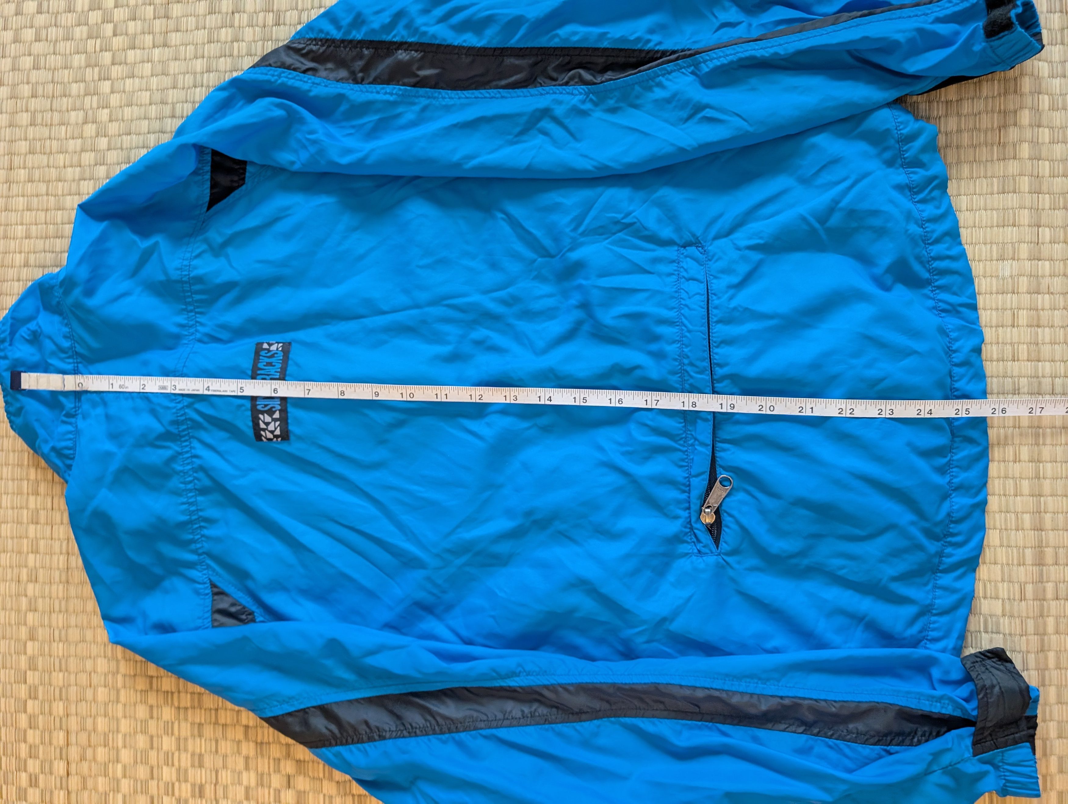 The North Face RARE The North Face Packable Cycling Windbreaker Made in USA Size US S / EU 44-46 / 1 - 8 Thumbnail