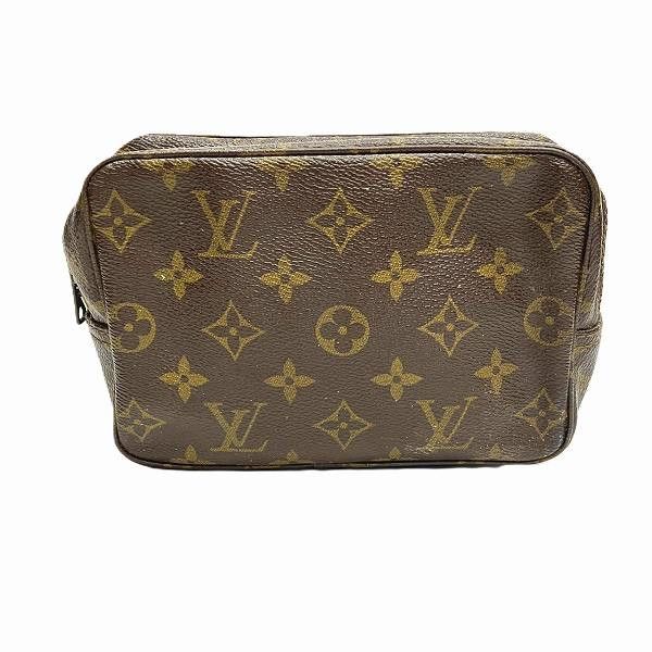 Louis Vuitton Louis Vuitton Louis Vuitton Monogram Toiletry Pouch 18 M47526 Canvas Vanity Bag M47526 in Good Condition Size ONE SIZE - 1 Thumbnail