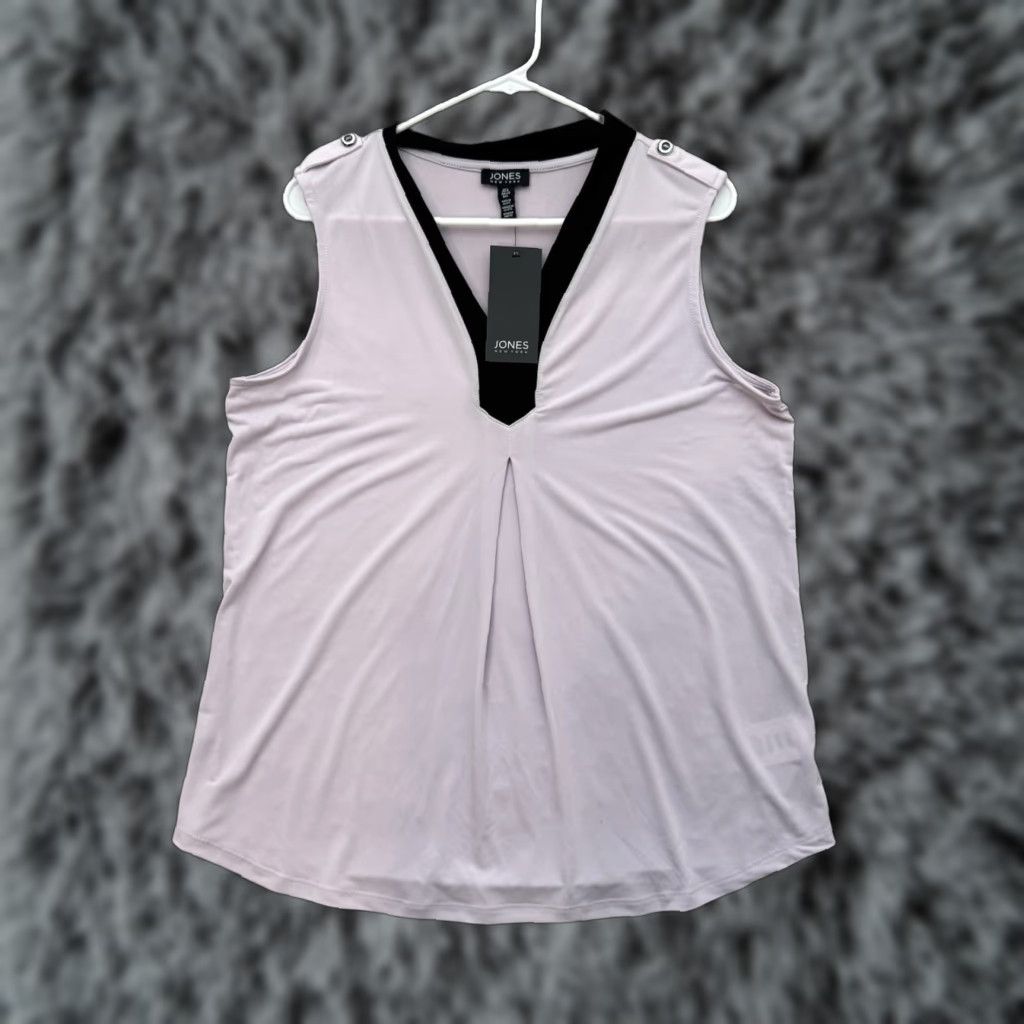 Jones New York Jones New York Top Blouse V-Neck Sleeveless Purple L Large Women Business Casual Timeless Classic Feminine Polo Pullover Workwear Party/Cocktail Size L / US 10 / IT 46 - 1 Thumbnail
