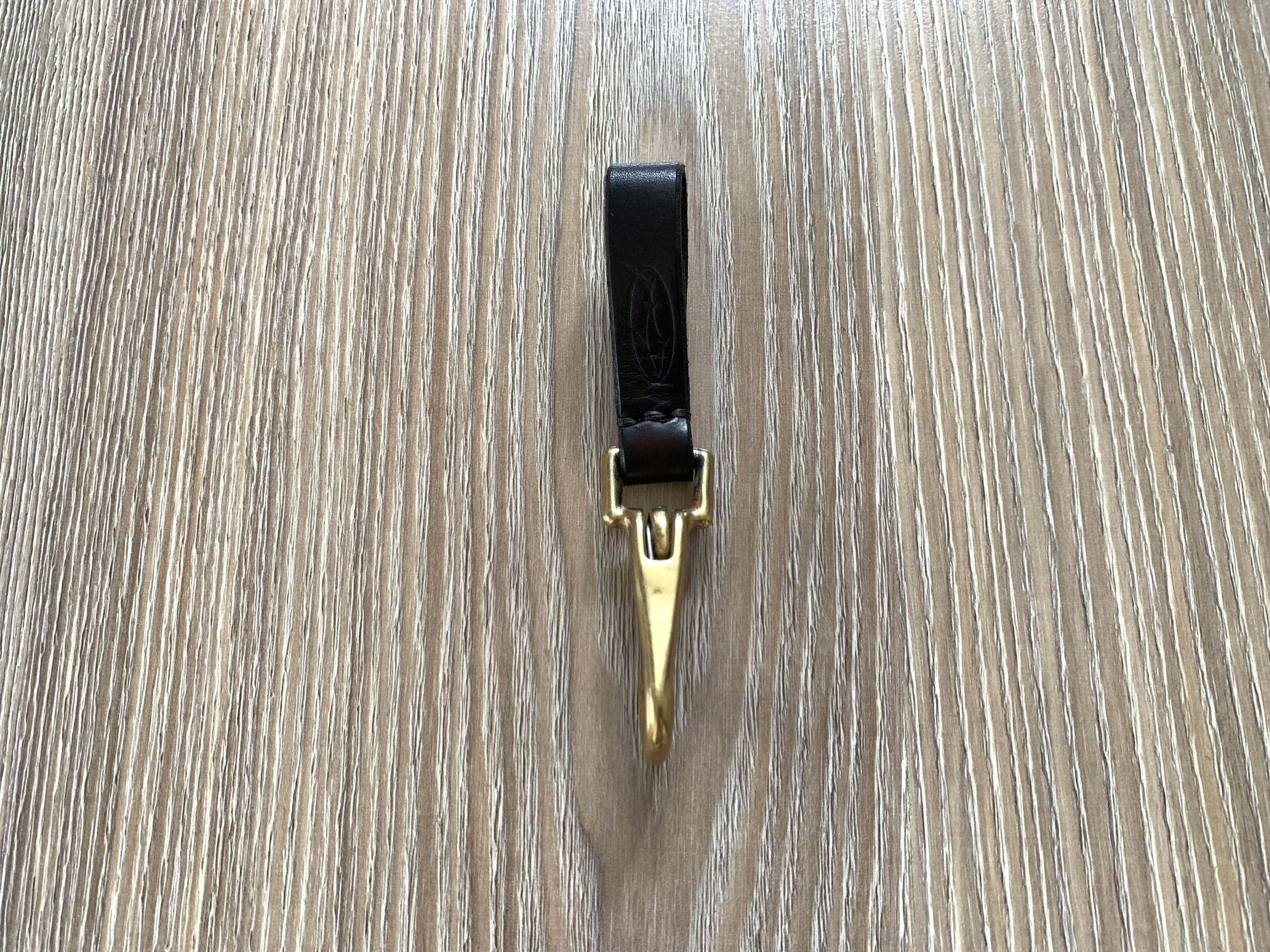 Handmade Leather Medium Black Keychain With Carabiner Size ONE SIZE - 1 Thumbnail