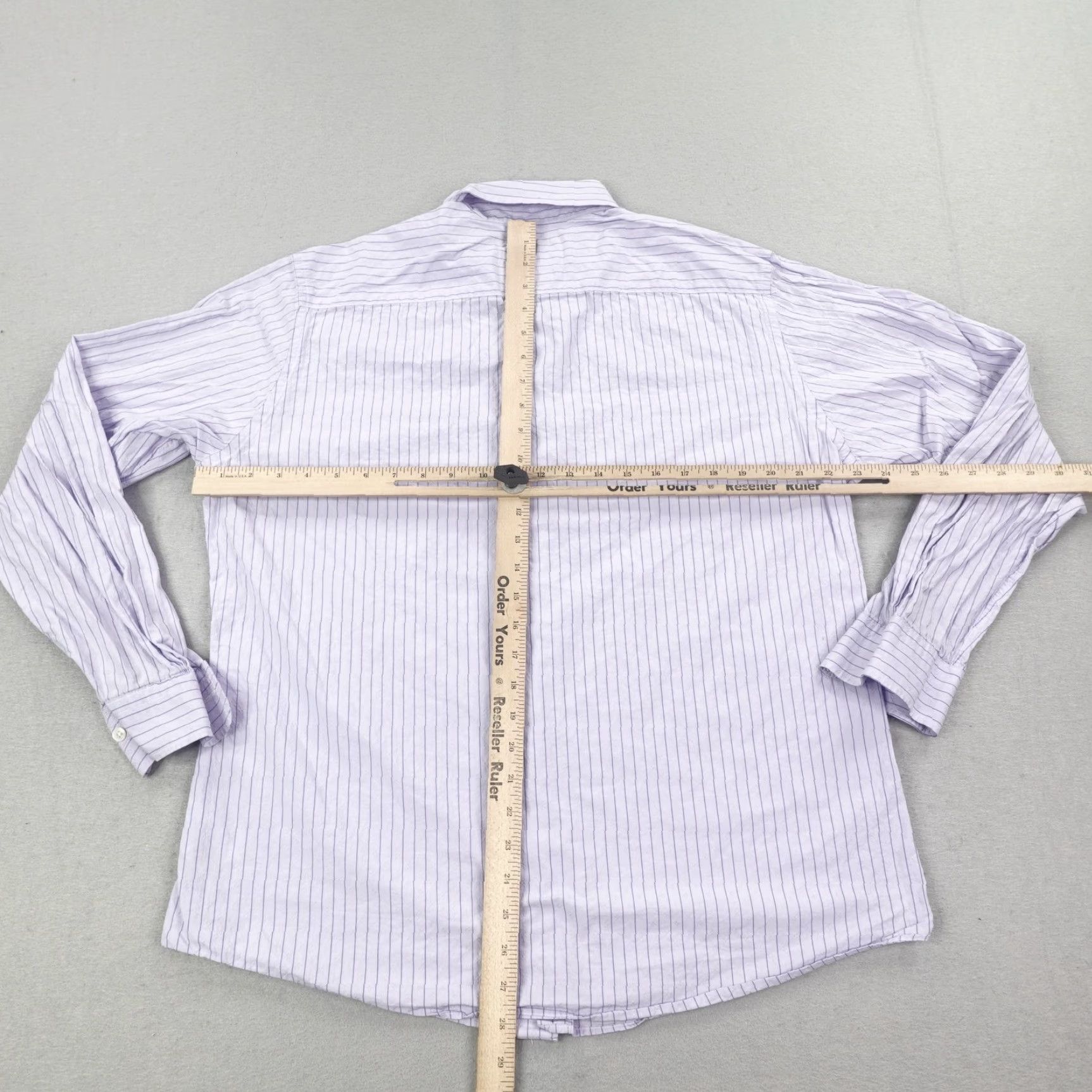 Brooks Brothers VINTAGE Brooks Brothers Shirt Mens Large Purple Stripes Cotton Reg Short Sleeve Classic Preppy Mens Size US L / EU 52-54 / 3 - 3 Thumbnail