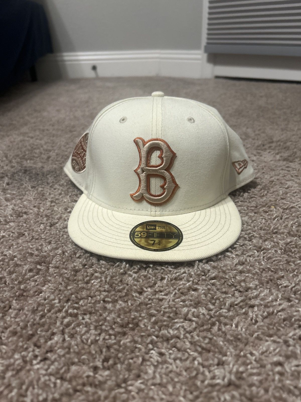 New Era Cream Boston Red Sox hat Jackie Robinson Edition Size ONE SIZE - 1 Thumbnail