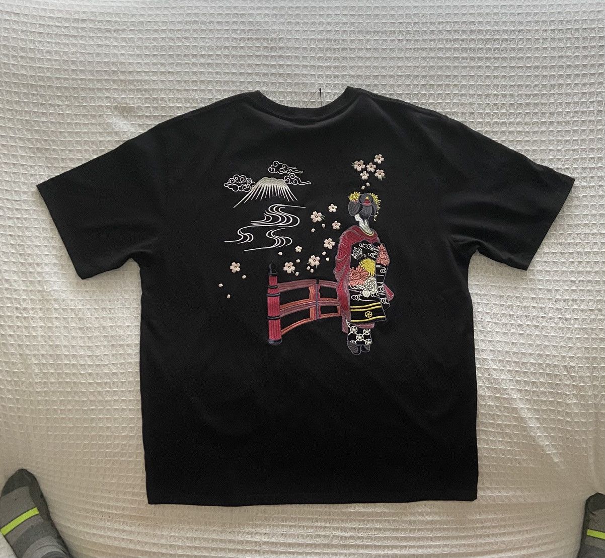 Other Japanese 100% Cotton Embroidered Tshirt Size US XXL / EU 58 / 5 - 1 Thumbnail
