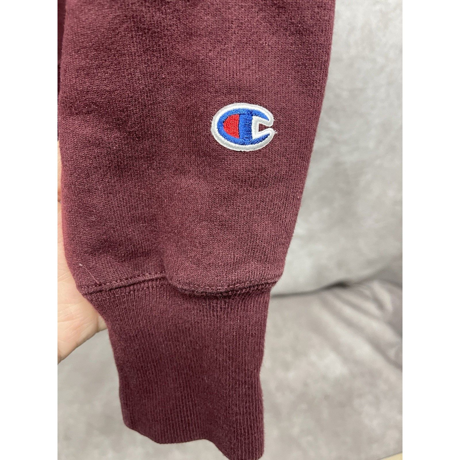 Vintage VINTAGE CHAMPION REVERSE WEAVE CORNELL UNIVERSITY SWEATSHIRT Size US M / EU 48-50 / 2 - 7 Thumbnail