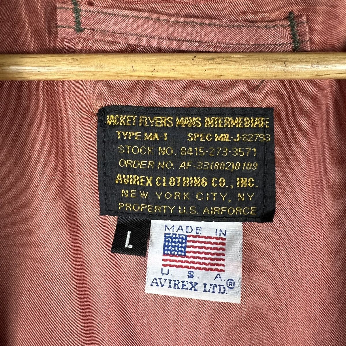 Avirex 🔥 VINTAGE AVIREX MA-1 REVERSIBLE BOMBER JACKET MADE IN USA Size US L / EU 52-54 / 3 - 15 Thumbnail