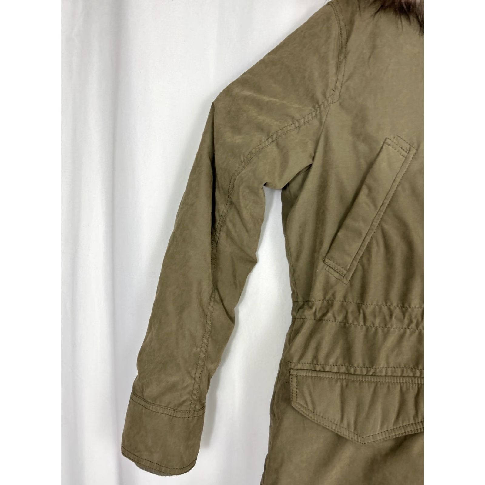 Abercrombie & Fitch Abercrombie Womens Small Olive Green Full Zip Suede Faux Fur Lined Parka Jacket Size S / US 4 / IT 40 - 2 Thumbnail