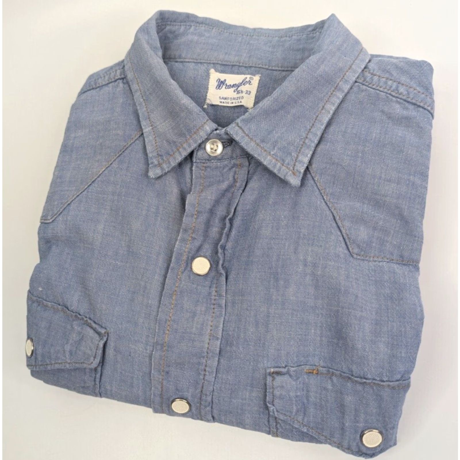 Wrangler VINTAGE Wrangler Chambray Denim Western Shirt Sanforized Snap Button 15.5 33 Blue Cotton Men Regular Size 15.5 XS-? Size US L / EU 52-54 / 3 - 2 Thumbnail
