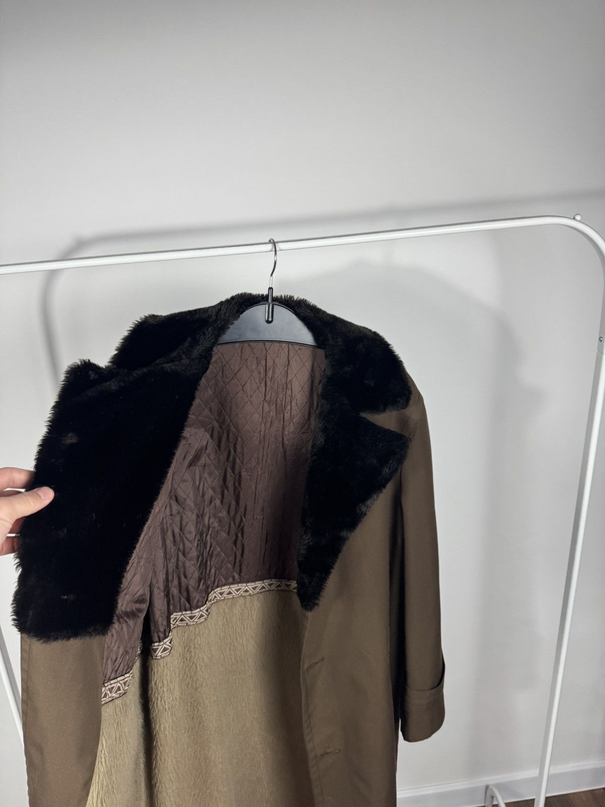 Other Vintage Brown Coat Faux Fur Collar Lined Winter Overcoat L Size US L / EU 52-54 / 3 - 11 Thumbnail