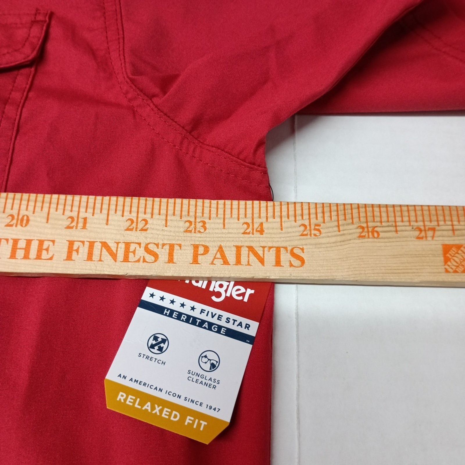 Wrangler Wrangler Men's Relaxed Fit Woven Button Up Shirt Size L Red Size US L / EU 52-54 / 3 - 4 Thumbnail