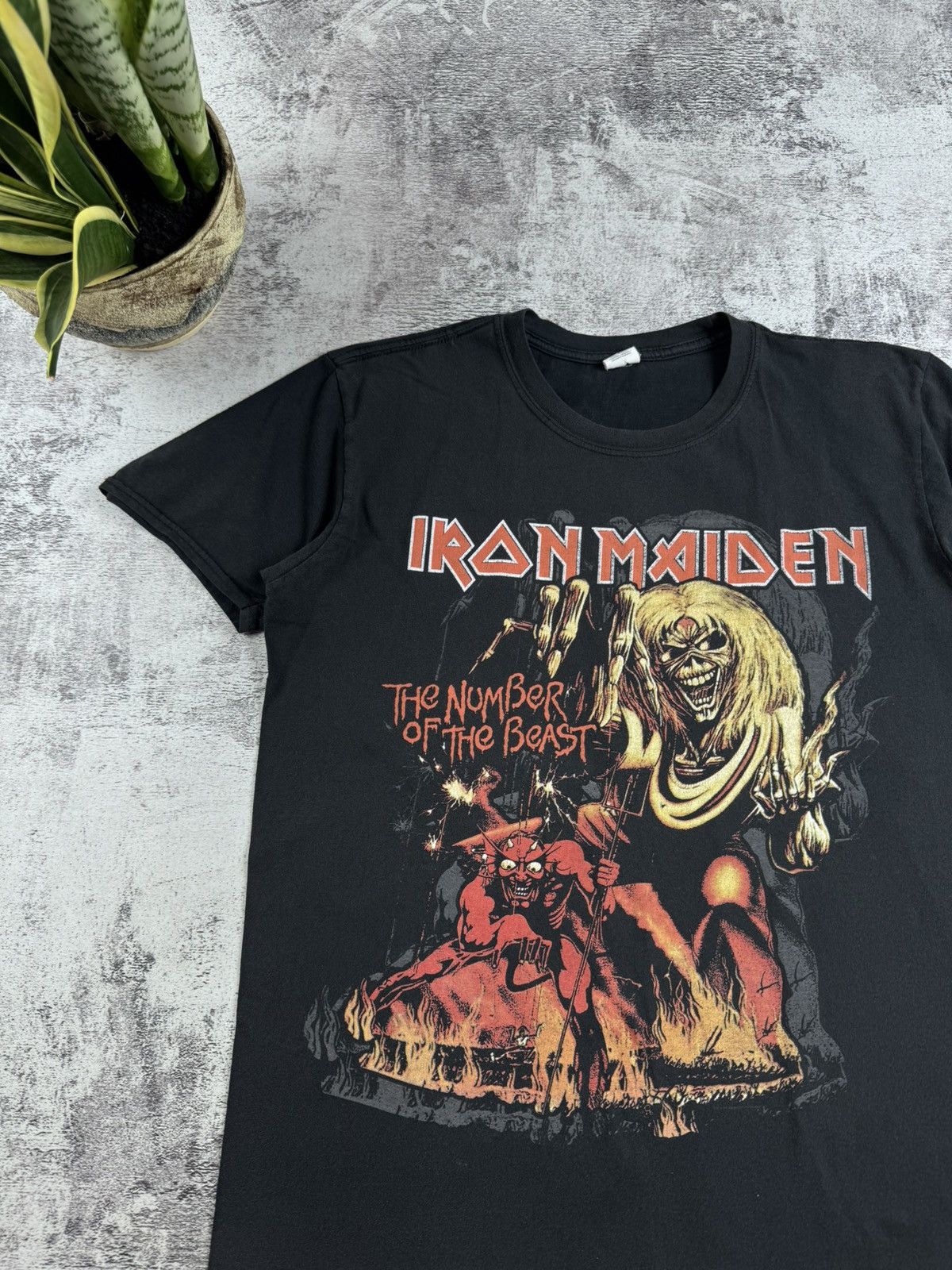 Iron Maiden Iron Maiden Men’s Metal Rock Tour Rap Faded Merch Devil Band T Shirt Jersey Size US L / EU 52-54 / 3 - 5 Thumbnail