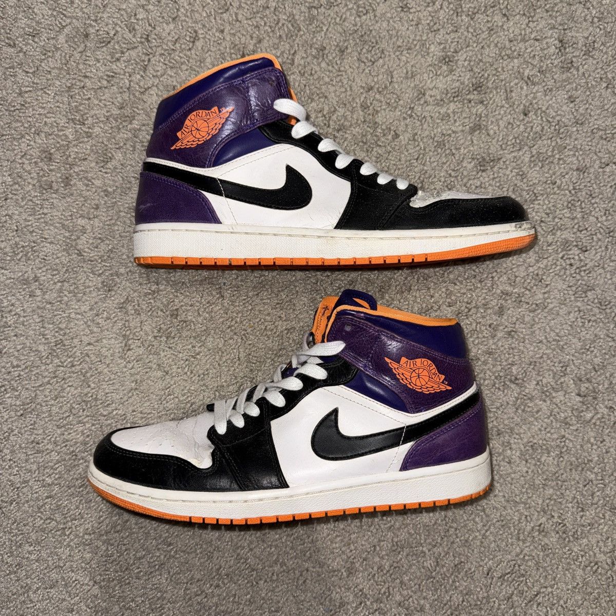 Nike Jordan 1 Mid Pheonix Suns Size US 11 / EU 44 - 2 Thumbnail