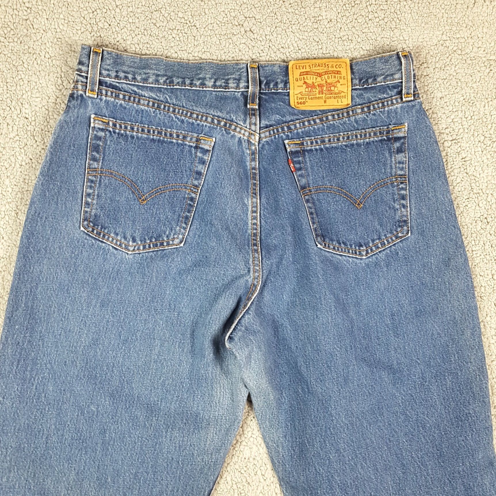 Levi's VINTAGE Levi's 560 High Rise Loose Fit Straight Leg Women's Jeans Size 16 Blue 90s Y2K Size 38" / US 16 / IT 52 - 6 Thumbnail