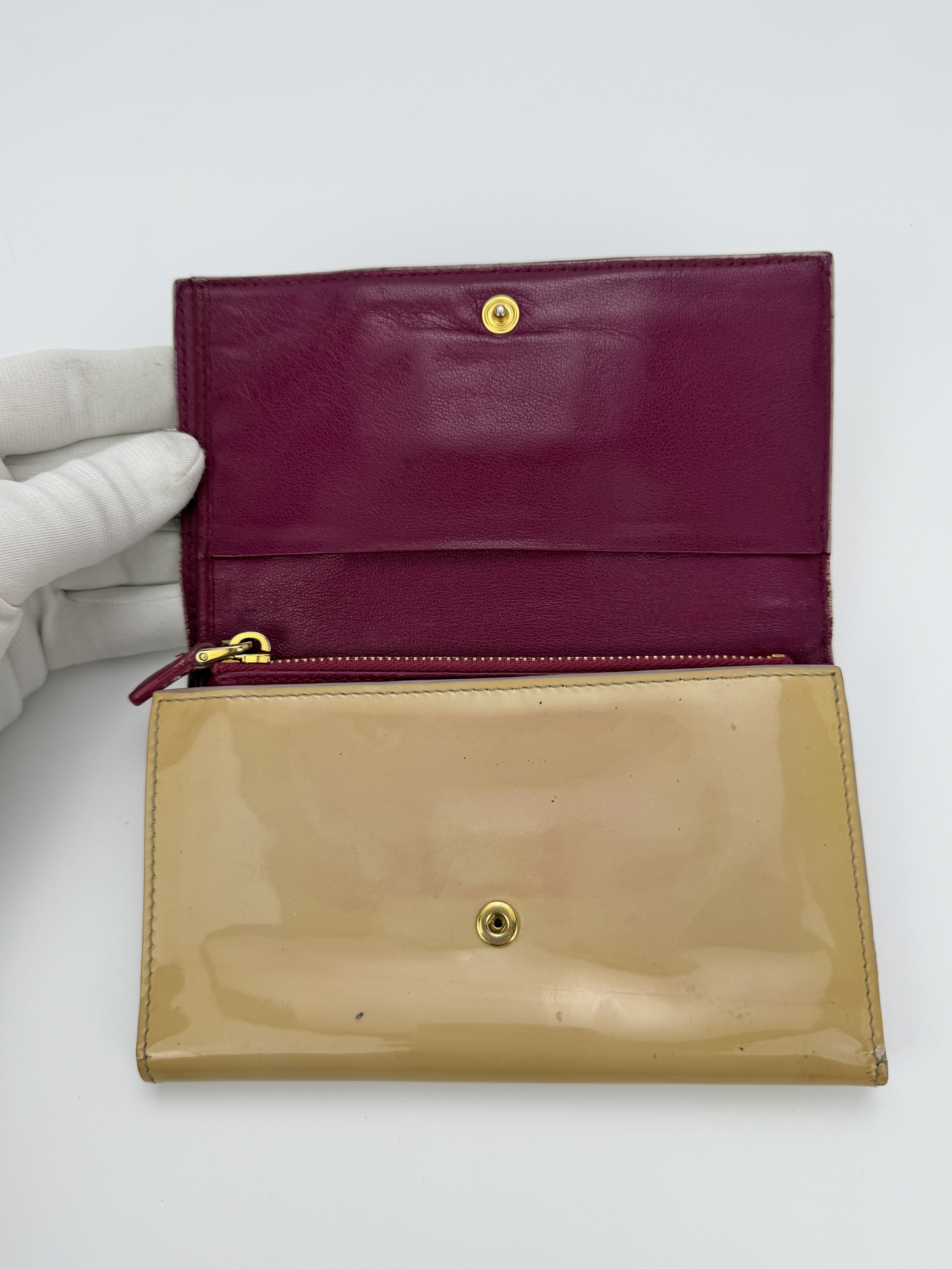 Miu Miu Vintage Miu Miu Patent Leather Wallet Size ONE SIZE - 6 Thumbnail