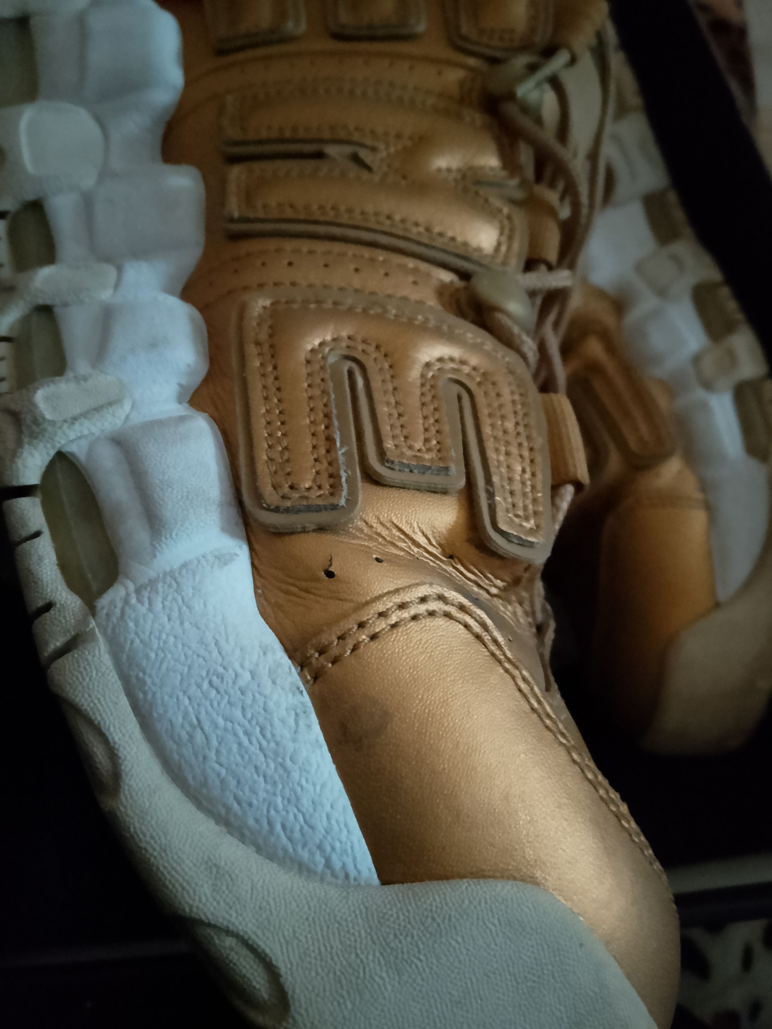 Nike × Supreme Nike Air Uptempo 12 US Size US 12 / EU 45 - 4 Thumbnail