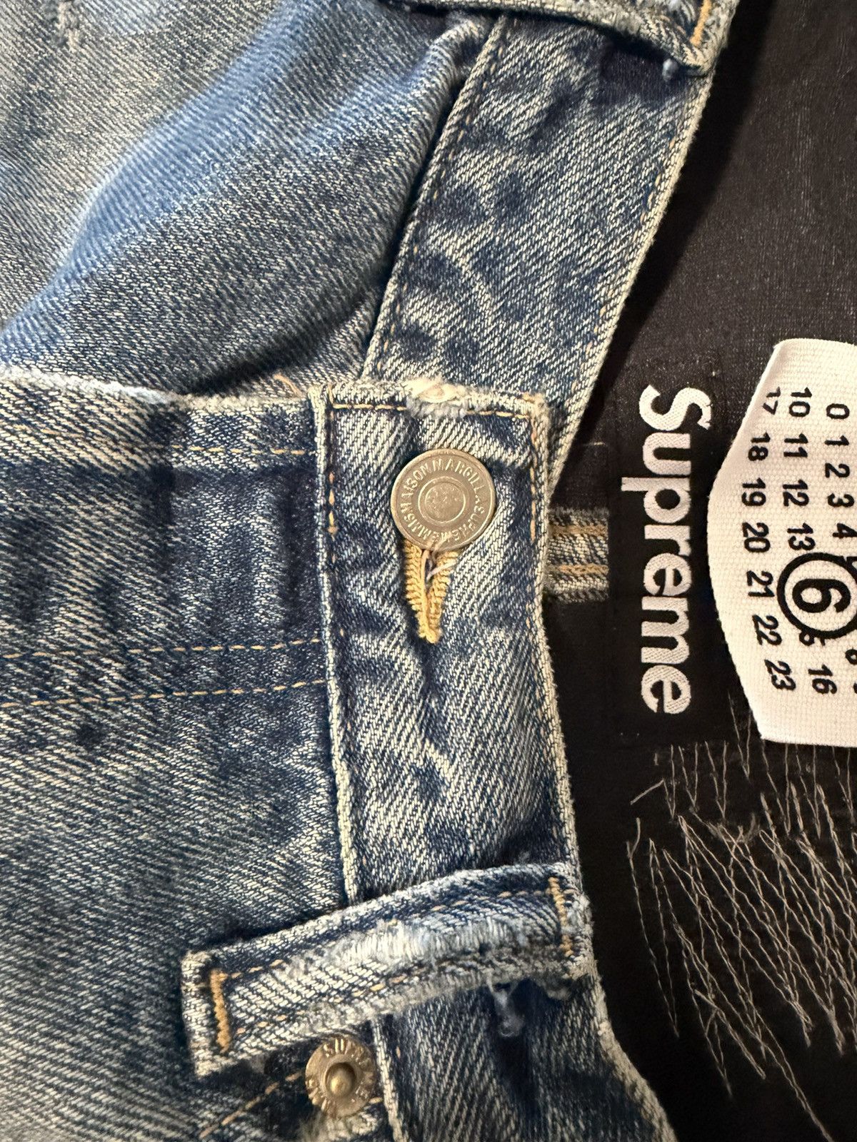 Maison Margiela × Supreme Supreme x MM6 Maison Margiela Distressed Loose Fit Jeans Size US 34 / EU 50 - 4 Thumbnail