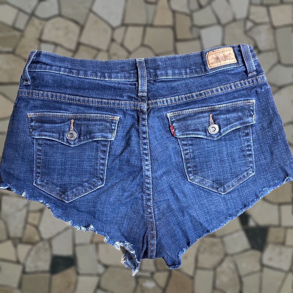 Levi's VINTAGE Levi's 512 Cut-Off Women Denim Jeans Shorts 12 Daisy Dukes 1.5in Inseam Blue Denim 90s Classic Womens Size 34" / US 12 / IT 48 - 1 Thumbnail