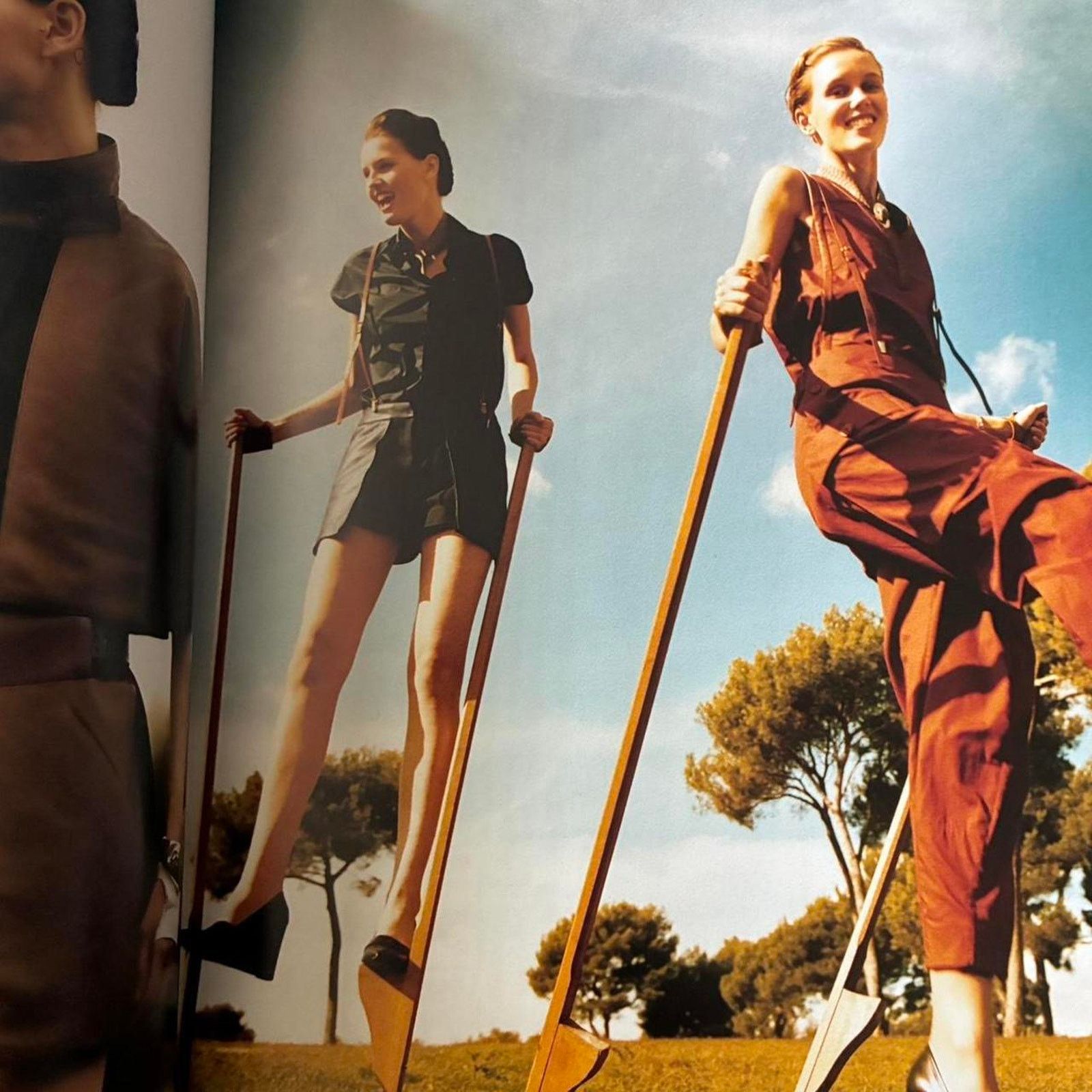 Hermes × Maison Margiela × Vintage Hermès LE MONDE Hermes 2013 collection book Size ONE SIZE - 3 Thumbnail