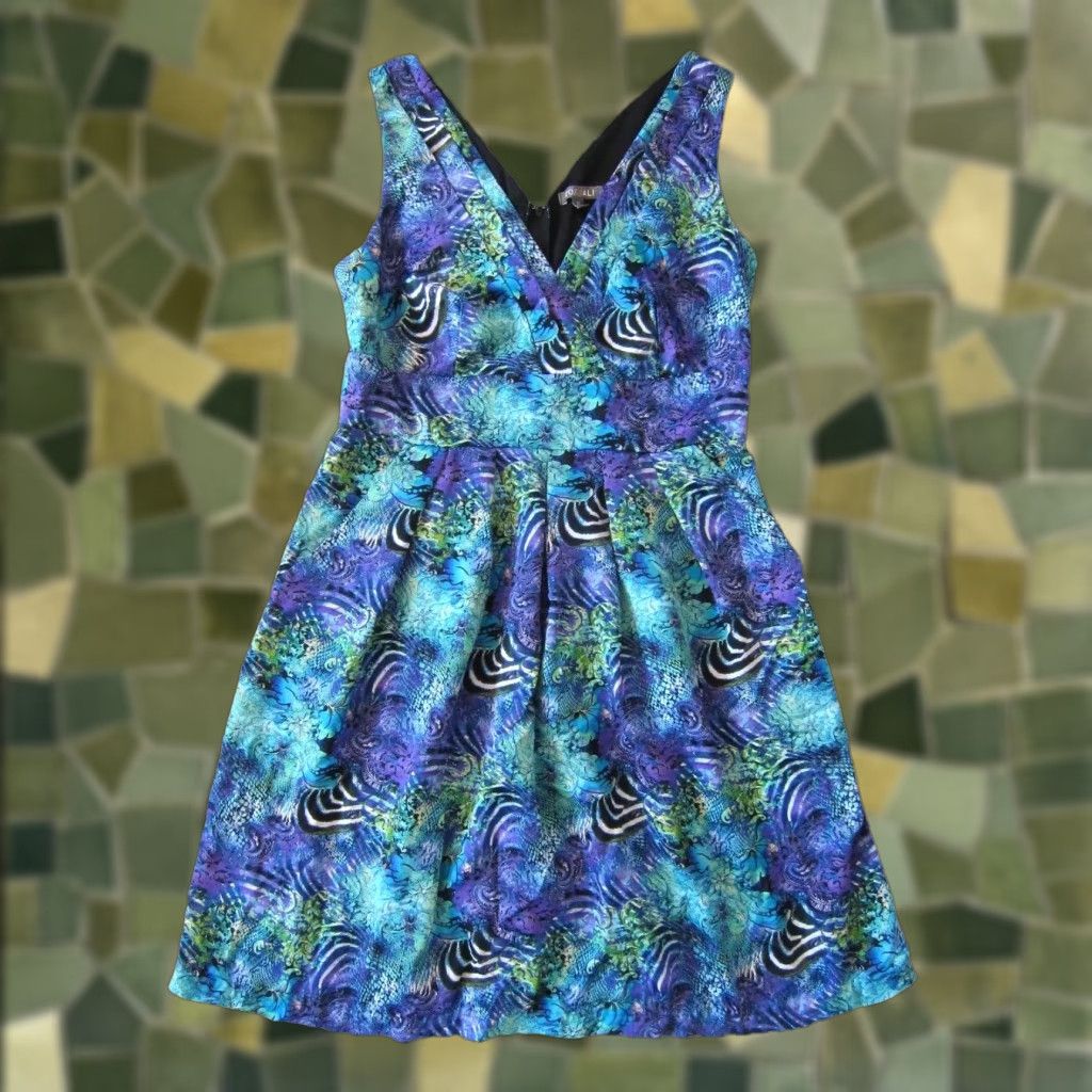 Vintage Roz & Ali V-Neck Pocket Empire Tank Dress 12 Purple Floral Abstract Green Blue Purple Sleeveless Women's Dress 12 Size XL / US 12-14 / IT 48-50 - 1 Thumbnail