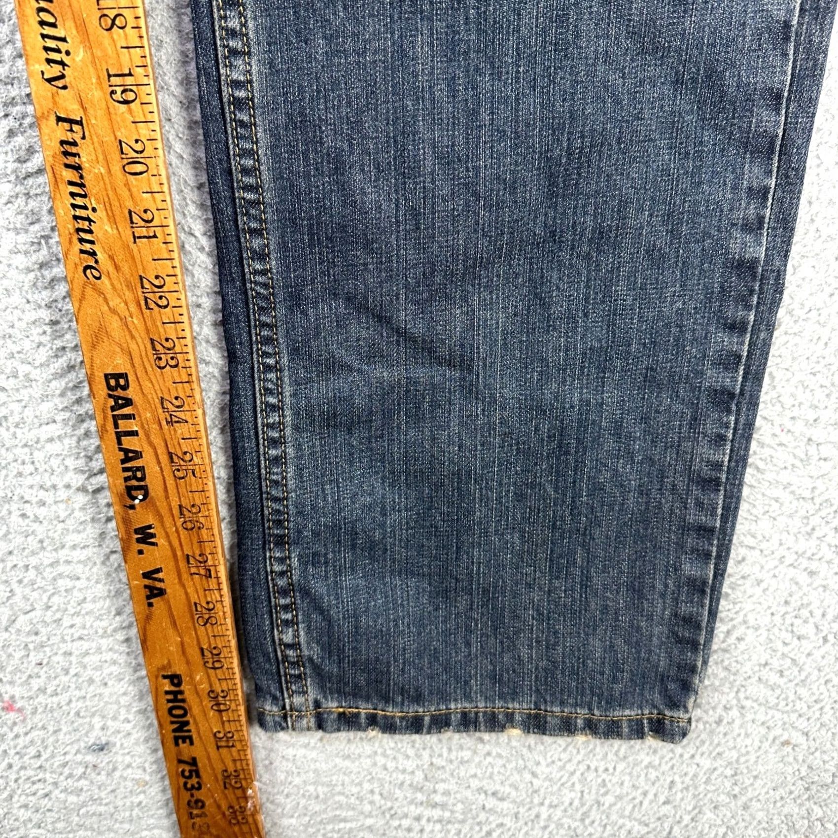 Levi's Levi's 559 Jeans Straight Mens 38X32 Blue Distressed Relaxed 5-Pocket Denim Jeans Mouth? Size US 38 / EU 54 - 7 Thumbnail