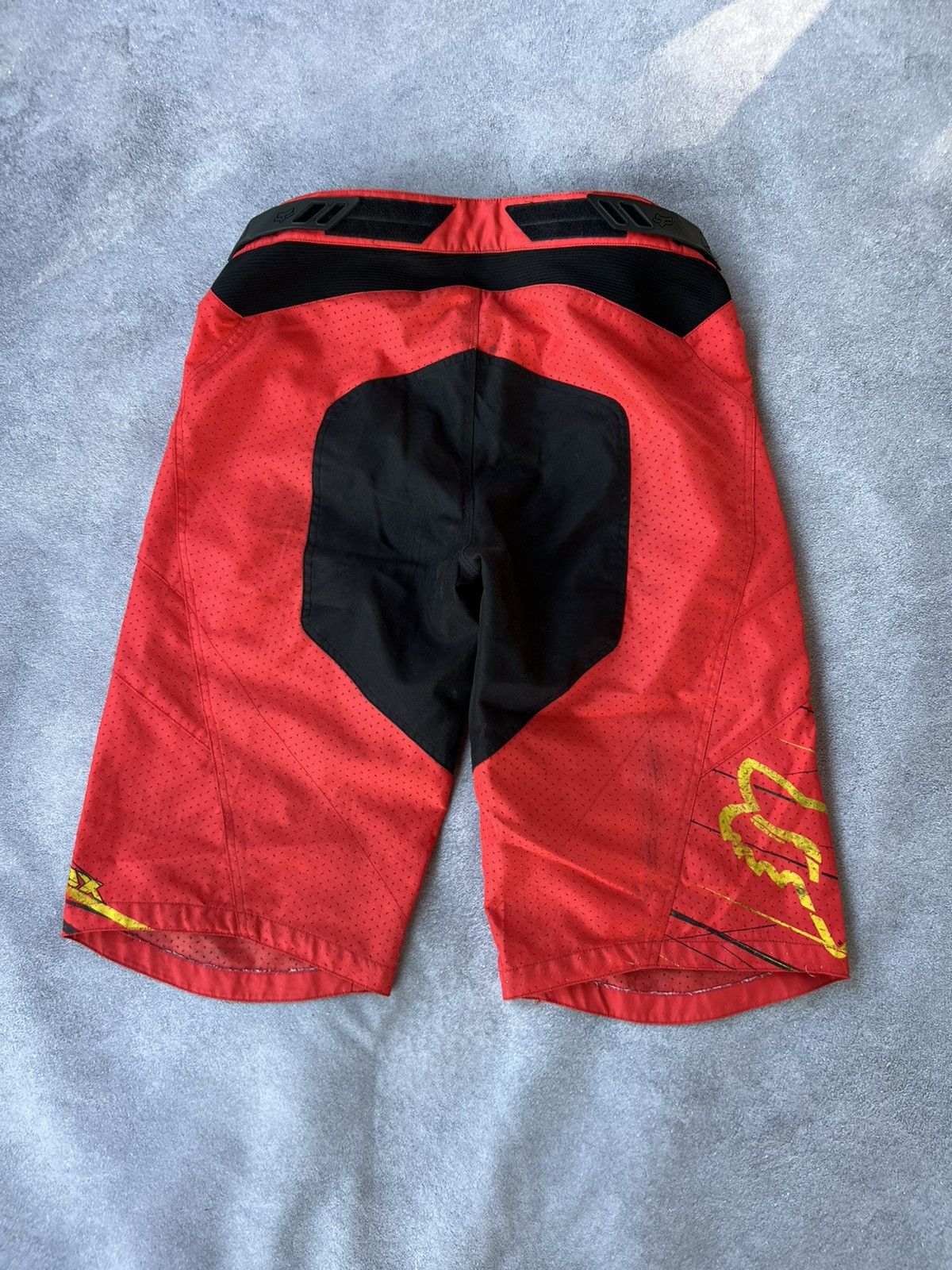 Fox Racing Fox Racing Vintage Moto Shorts – Size 36, killer red 🚨. Size US 36 / EU 52 - 8 Thumbnail