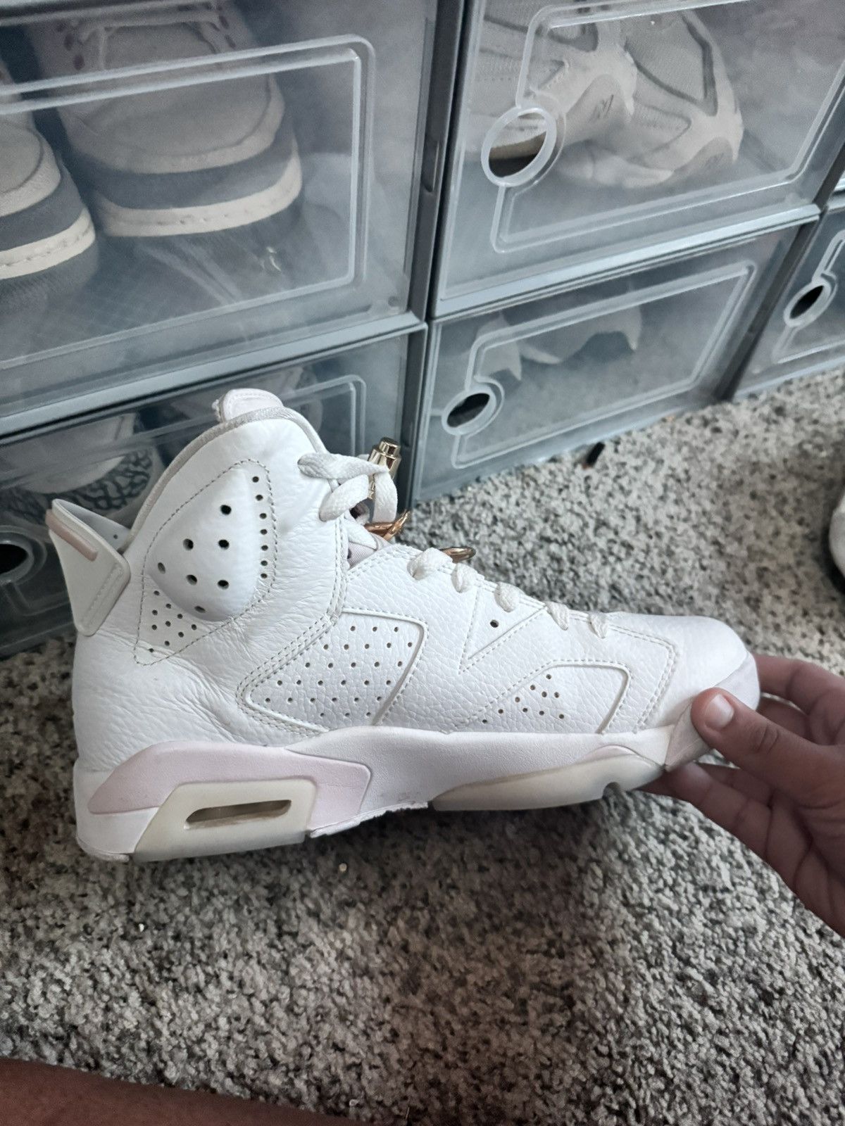 Jordan Brand Womens Air Jordan 6 Retro ‘Gold Hoops’ Size US 9 / IT 39 - 5 Thumbnail