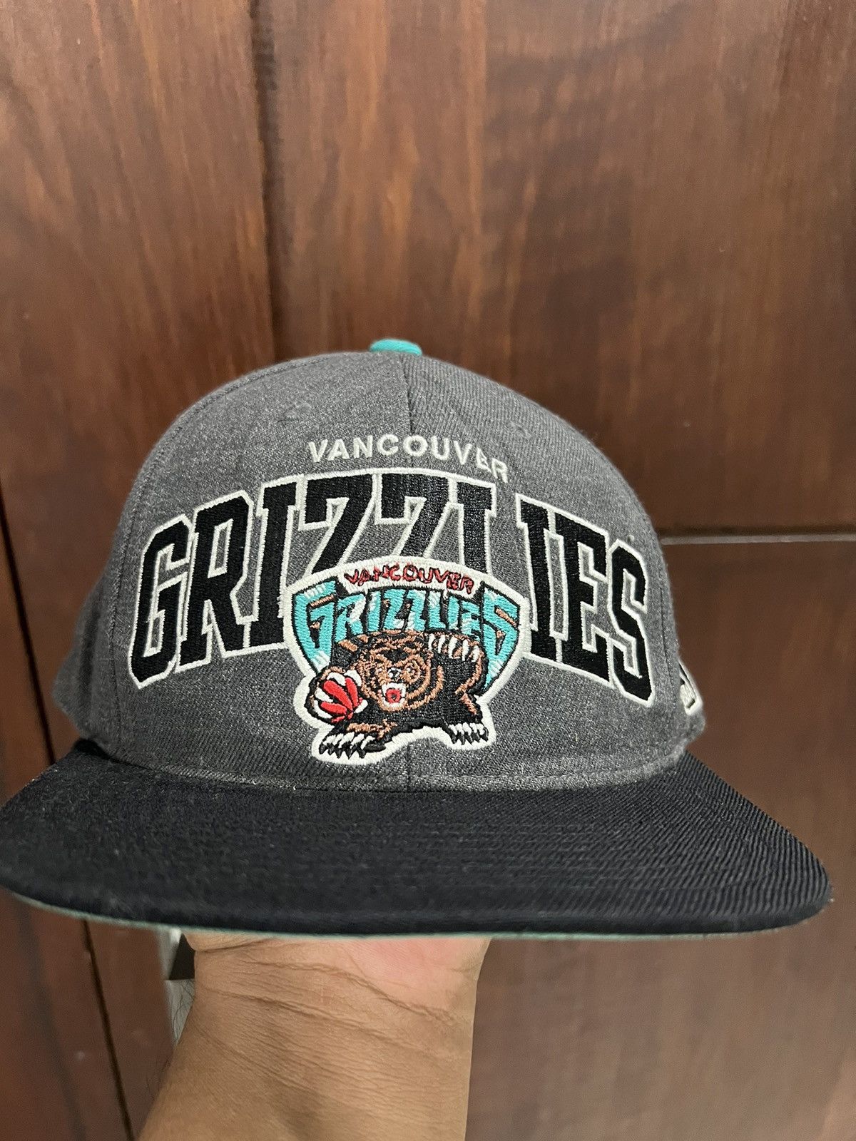 Mitchell & Ness × NBA Mitchell & Ness Vancouver Grizzlies NBA Hat Cap Size ONE SIZE - 1 Thumbnail