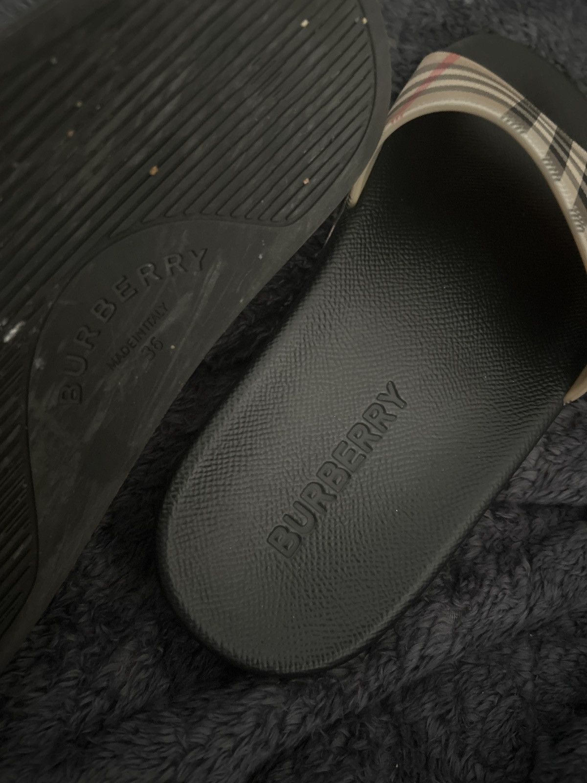 Burberry Burberry Vintage Check Size US 5.5 / IT 35.5 - 2 Thumbnail