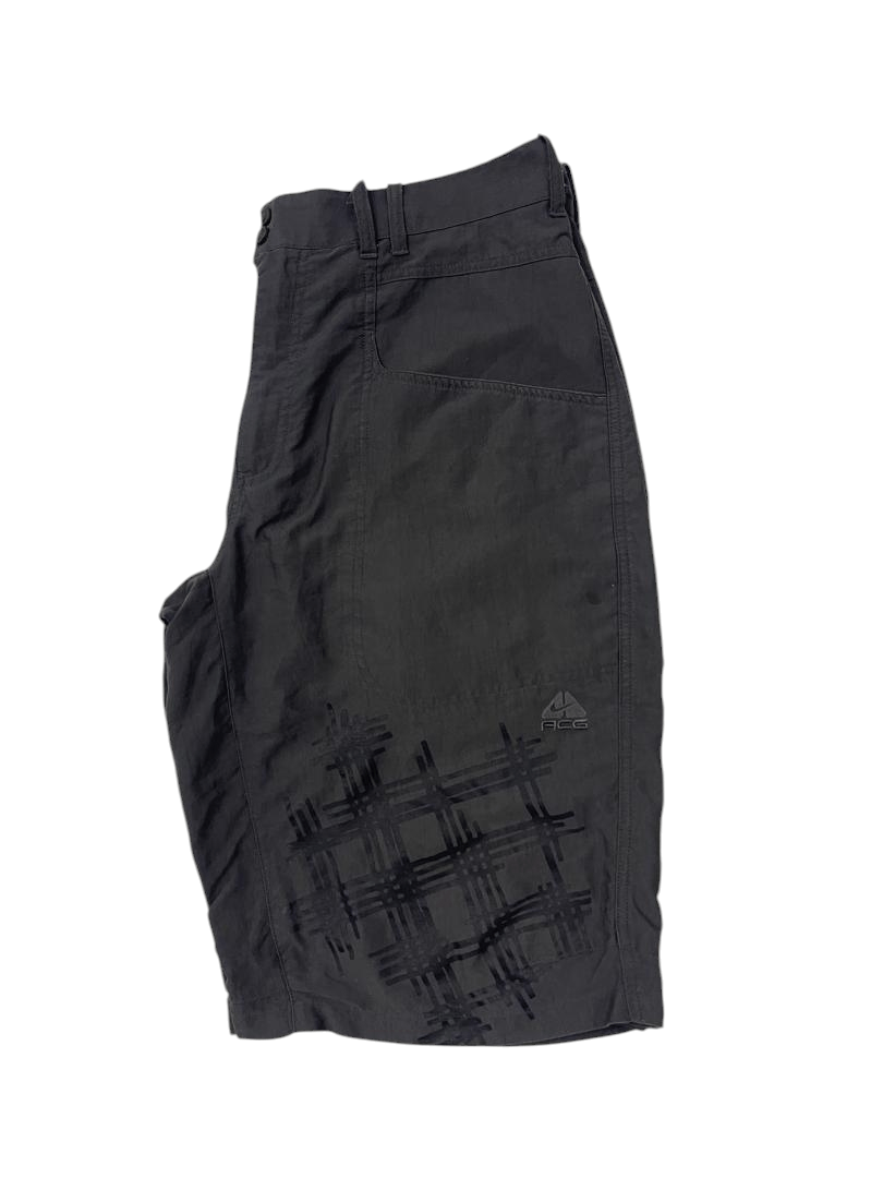 Nike ACG × Vintage 🔥 VERY NICE !! VINTAGE NIKE ACG SHORT PANT Size US 35 - 1 Thumbnail