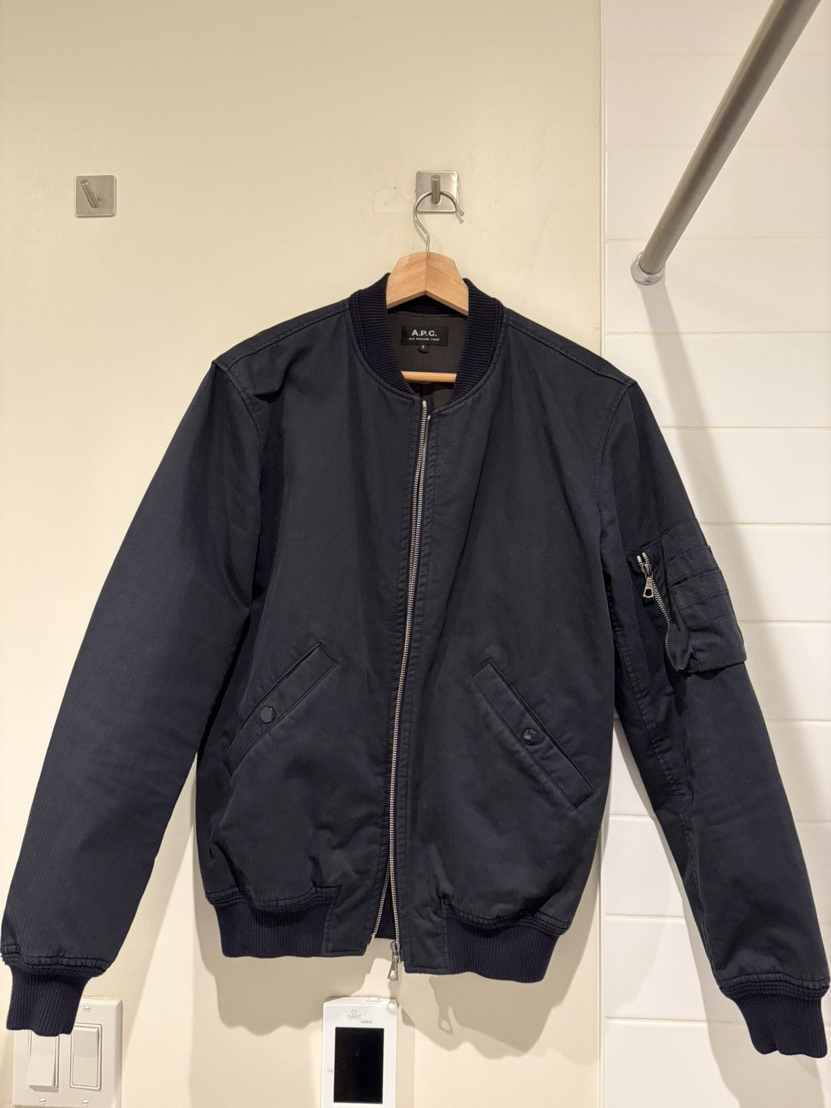 A.P.C. A.P.C. Dark Navy Bomber Jacket Size US S / EU 44-46 / 1 - 1 Thumbnail