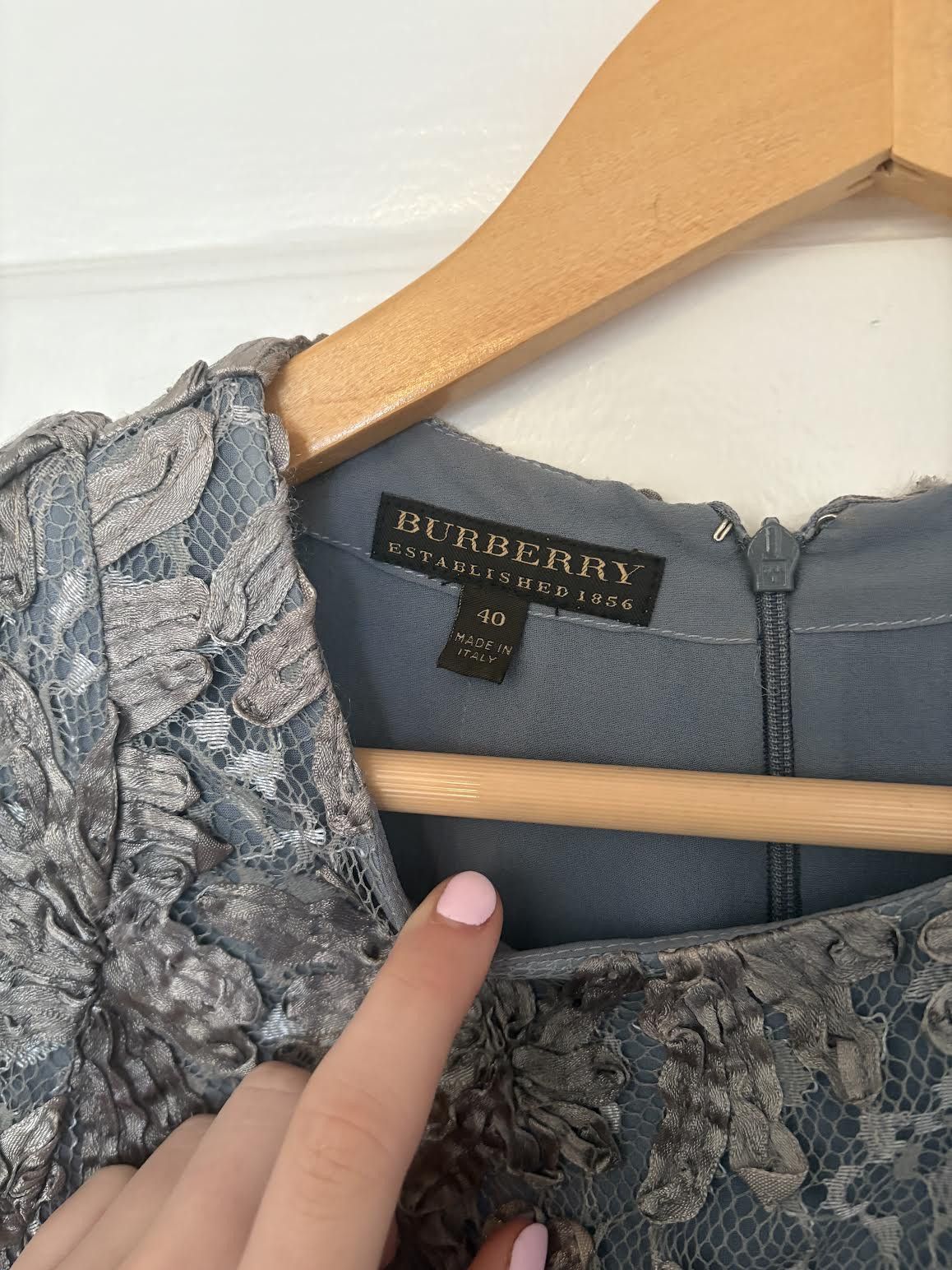 Burberry Burberry Icy Blue Lace Dress - Made in Italy Size S / US 4 / IT 40 - 3 Thumbnail